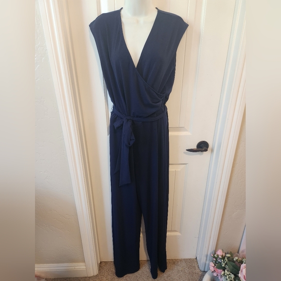 Lauren Ralph Lauren Wrapfront Belted Jumpsuit Navy Blue | Size L. | NWT - Picture 4 of 9